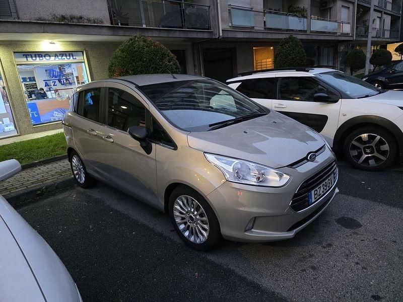 Usado Ford B-MAX 100 HP (73 kW) 2014 Monovolume