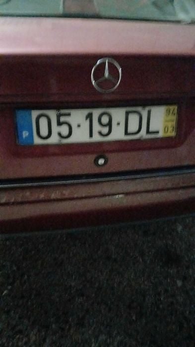 Usado Mercedes C250 113 HP (83 kW) 1994 Sedan