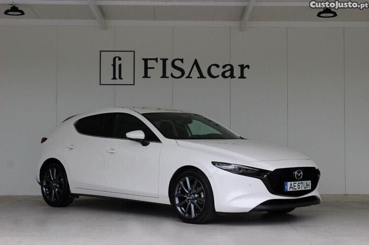 Branco Usado 2021 Mazda 3 Evolve Citadino | € 22.400 - Imagem 1/1