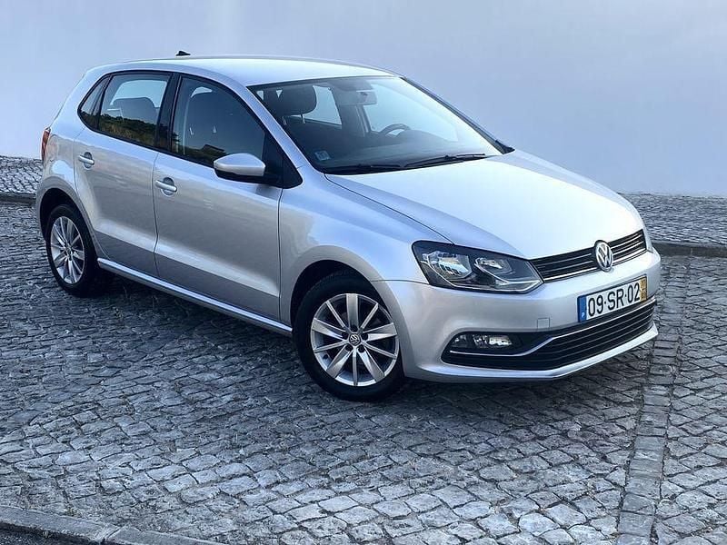 Usado 2017 VW Polo Edition Sedan | € 6.950 (Preço justo) - Imagem 1/4