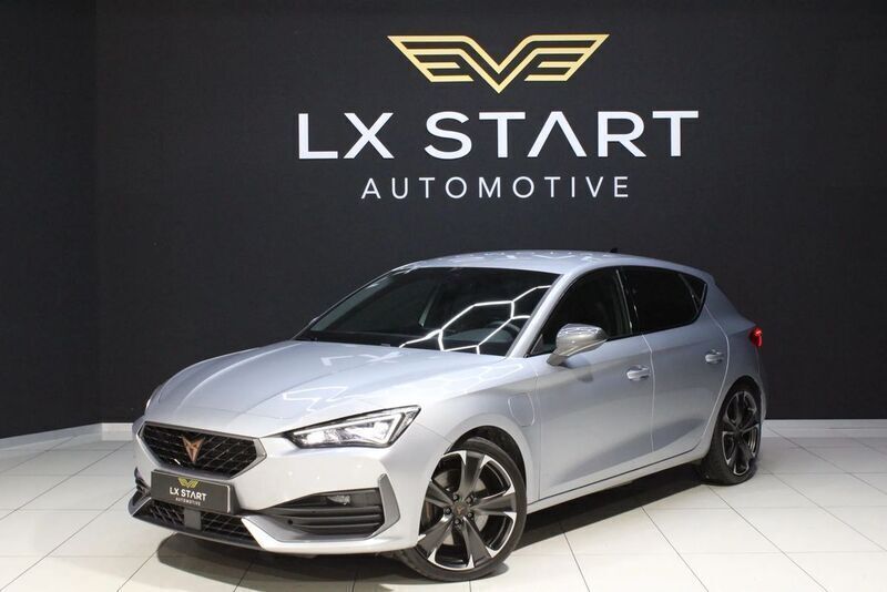 Cinza Usado 2022 Cupra Leon VZ | € 26.990 (Preço justo) - Imagem 1/4