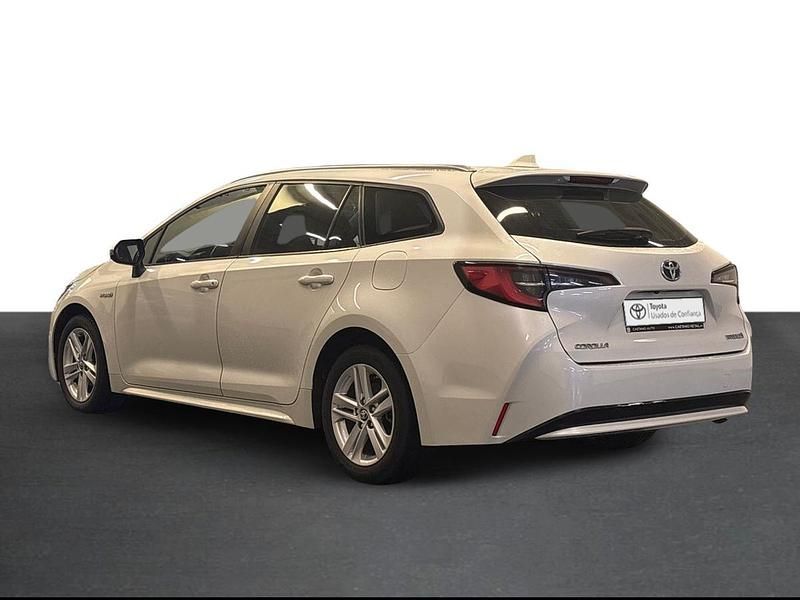 Usado Toyota Corolla Comfort 122 HP (89 kW) 2021 Branco (pintura metalizada especial)