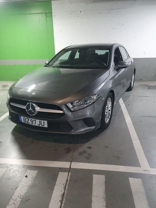 Usado 2019 Mercedes A160 Sedan | € 18.750 (Super Preço) - Imagem 1/4