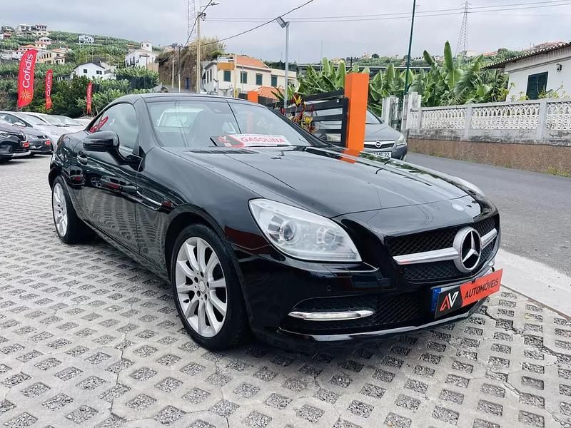 Preto Usado 2011 Mercedes 200 Avantgarde Cabrios | € 25.950 - Imagem 1/4