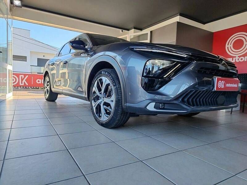 Cinzento Usado 2022 Citroën C5 Aircross SUV | € 28.990 (Preço justo) - Imagem 1/4