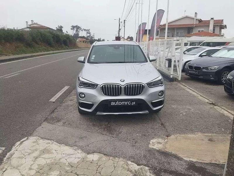 Usado BMW X1 xLine 116 HP (85 kW) 2016 Cinzento prata metalizado SUV