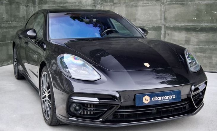 Preto Usado 2017 Porsche Panamera Sport Turismo Sedan | € 90.900 - Imagem 1/4