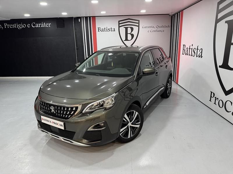 Usado Peugeot 3008 Allure 130 HP (95 kW) 2019 Cinza SUV