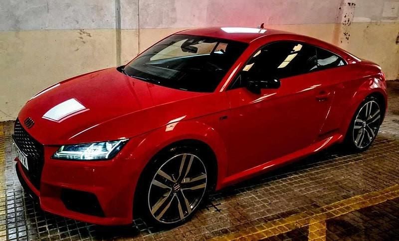Vermelho Usado 2016 Audi TT Coupé | € 28.490 (Super Preço) - Imagem 1/4