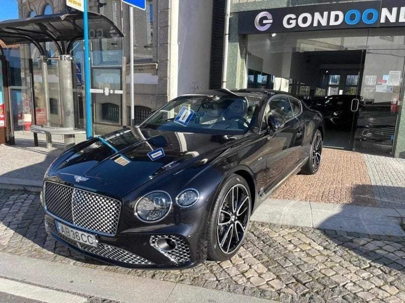 Preto Usado 2020 Bentley Continental GT Coupé | € 230.000 - Imagem 1/4