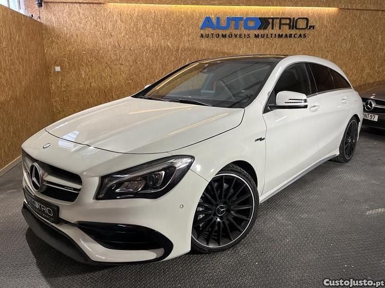 Branco Usado 2017 Mercedes CLA45 AMG AMG Sedan | € 35.900 (Super Preço) - Imagem 1/1