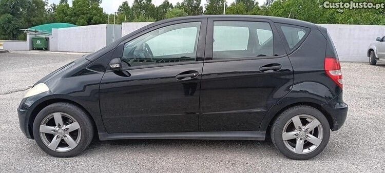 Preto Usado 2005 Mercedes A150 | € 3.990 (Bom preço) - Imagem 1/1