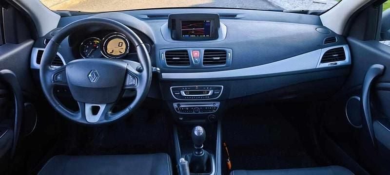 Usado Renault Mégane GrandTour 110 HP (80 kW) 2010 Preto Carrinha