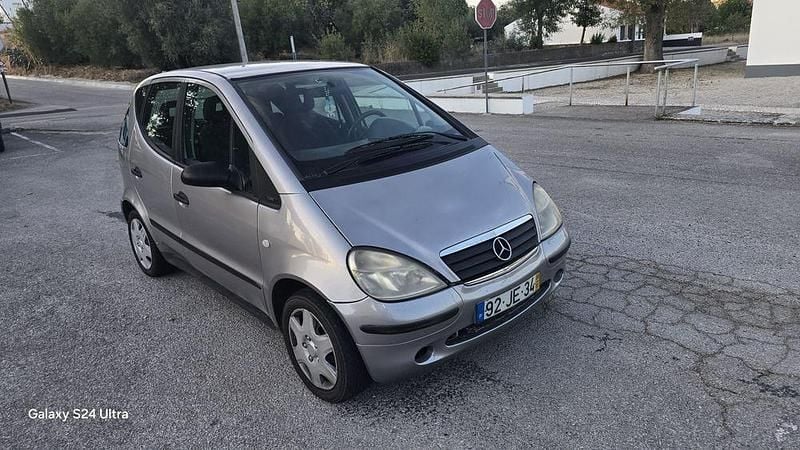 Usado 2000 Mercedes A170 SE Sedan | € 2.399 (Bom preço) - Imagem 1/4