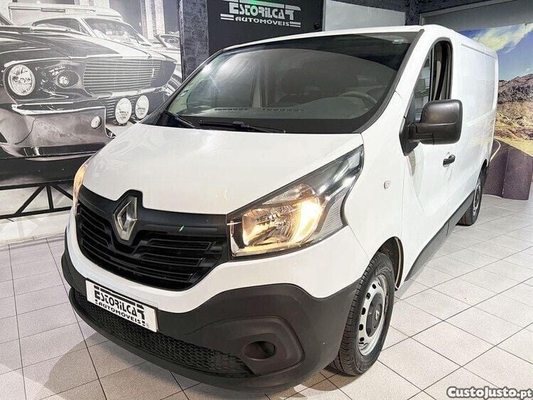 Branco Usado 2018 Renault Trafic Van | € 16.600 - Imagem 1/1