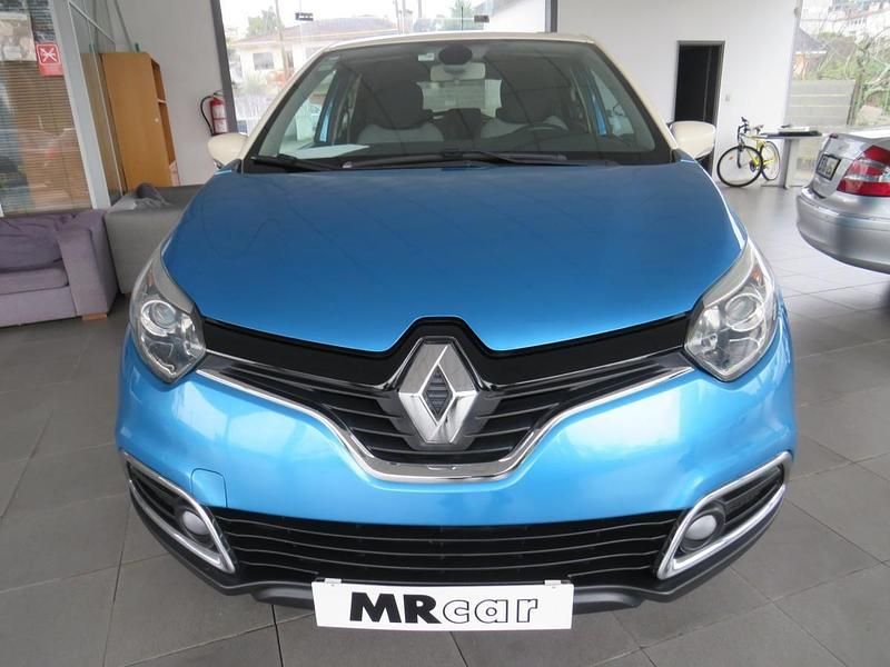 Usado Renault Captur 90 HP (66 kW) 2014 Azul SUV