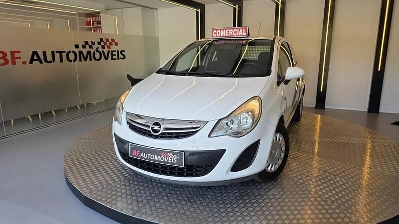 Branco Usado 2012 Opel Corsa Van | € 4.750 (Super Preço) - Imagem 1/4