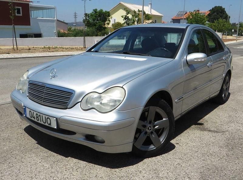 Usado 2003 Mercedes C220 Sedan | € 5.500 (Preço justo) - Imagem 1/4