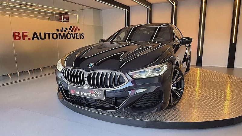 Preto Usado 2019 BMW 840 Shadowline Coupé | € 57.900 - Imagem 1/4