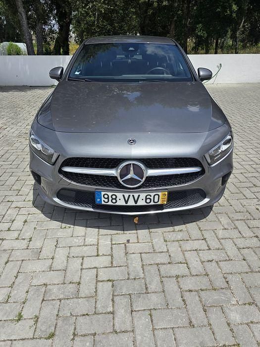 Usado 2019 Mercedes A160 Sedan | € 22.000 (Bom preço) - Imagem 1/4