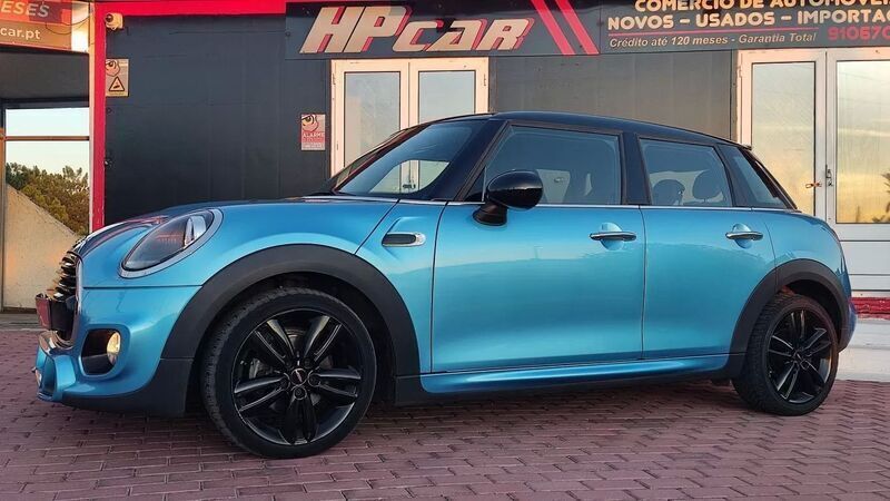 Azul Usado 2018 Mini Cooper Citadino | € 18.990 (Caro) - Imagem 1/4