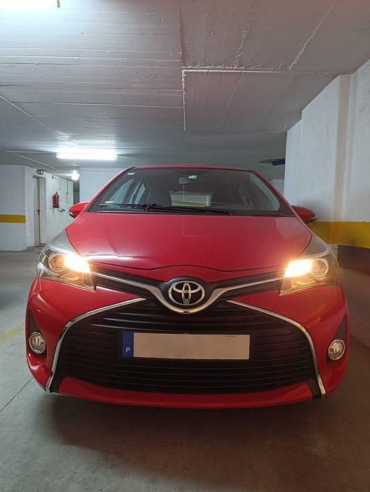 Usado 2016 Toyota Yaris Sedan | € 10.500 (Preço elevado) - Imagem 1/4