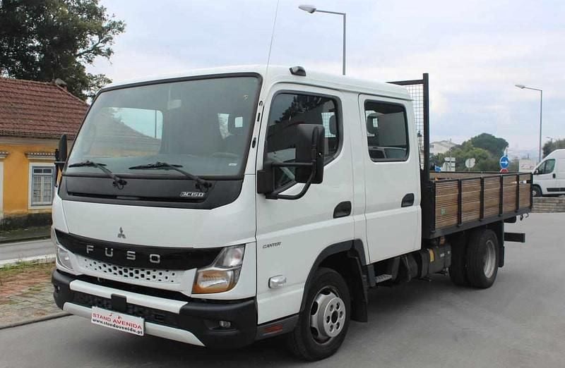 Branco Usado 2022 Mitsubishi Canter | € 32.400 (Bom preço) - Imagem 1/4