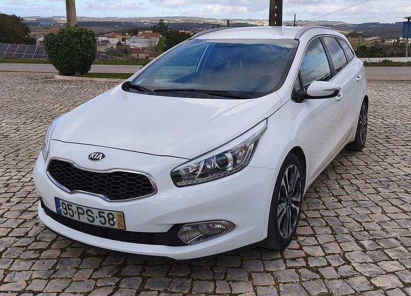 Usado 2015 Kia Ceed Sportswagon Carrinha | € 8.700 (Preço justo) - Imagem 1/4