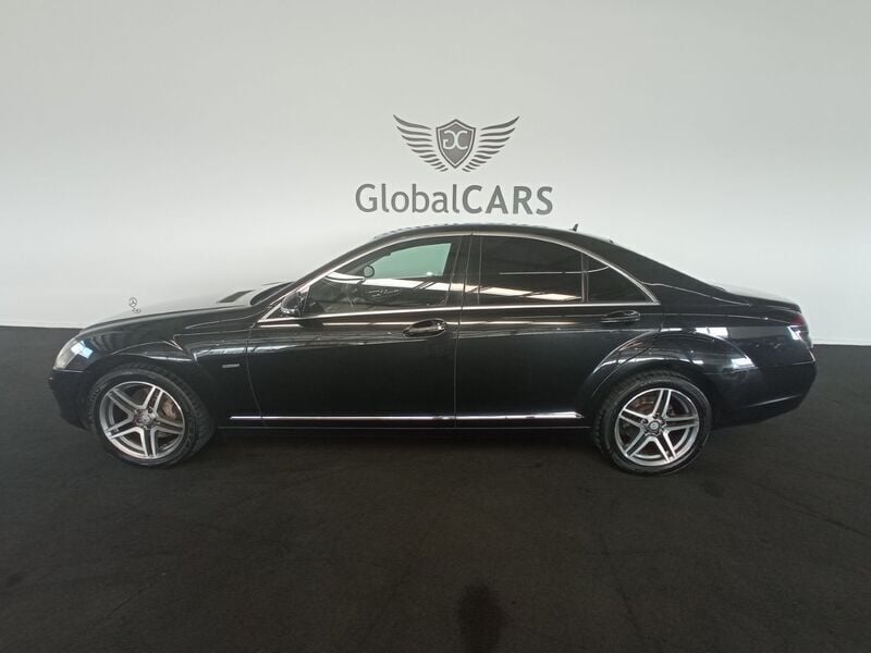 Usado Mercedes S320 235 HP (172 kW) 2009 Preto Sedan