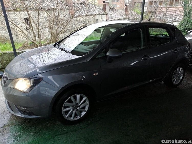 Cinza Usado 2014 Seat Ibiza Style | € 10.450 (Preço justo) - Imagem 1/1
