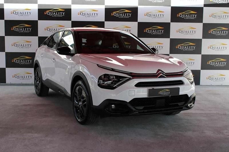 Branco Usado 2023 Citroën C4 PureTech Citadino | € 21.990 (Preço elevado) - Imagem 1/4