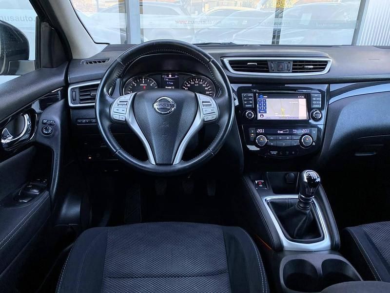 Usado Nissan Qashqai 360º 110 HP (80 kW) 2016 Preto SUV