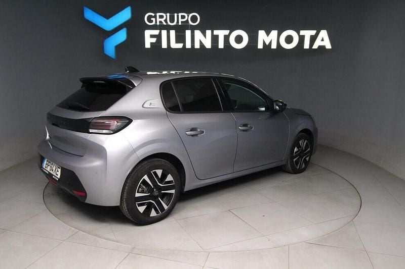 Usado Peugeot e-208 Allure 114 kW (156 HP) 2024 Cinza Citadino