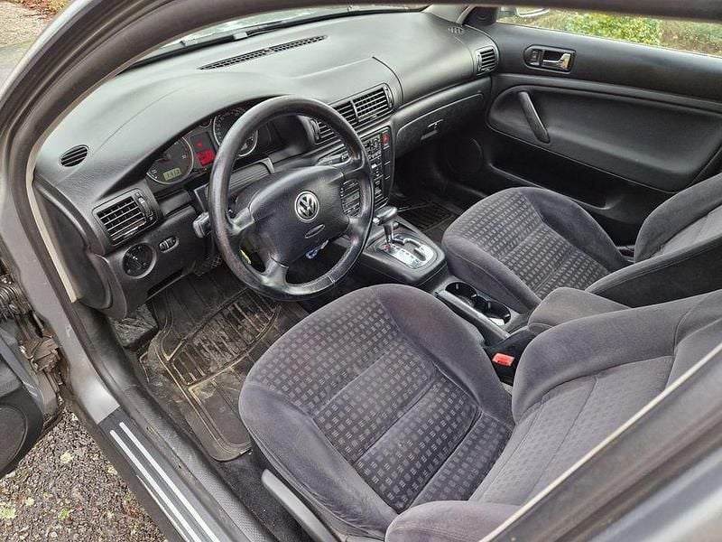 Usado VW Passat 130 HP (95 kW) 2002 Sedan