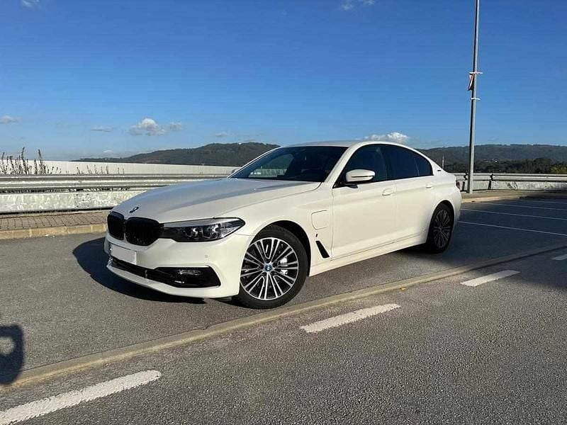 Usado BMW 530 252 HP (185 kW) 2017 Branco Sedan