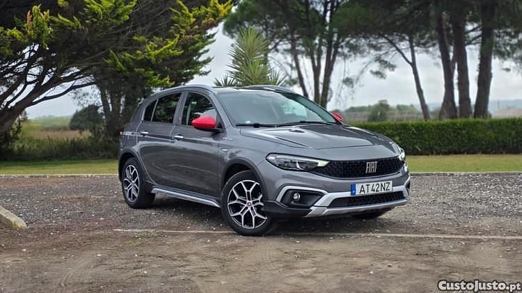 Cinza Usado 2022 Fiat Tipo Red Sedan | € 17.850 (Preço elevado) - Imagem 1/1