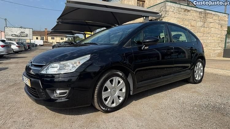 Preto Usado 2010 Citroën C4 Attraction Citadino | € 6.490 (Preço justo) - Imagem 1/1