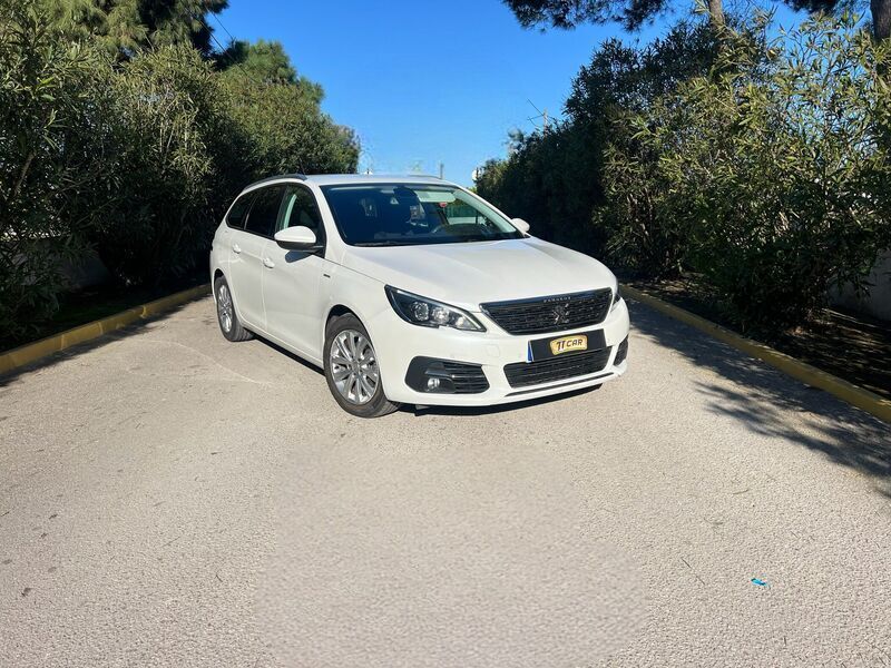 Branco Usado 2019 Peugeot 308 Style Carrinha | € 14.400 (Bom preço) - Imagem 1/4