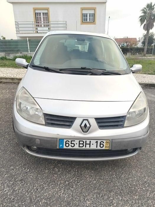 Usado 2006 Renault Scénic II Monovolume | € 1.750 (Bom preço) - Imagem 1/4