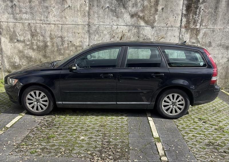 Usado Volvo V50 136 HP (100 kW) 2004 Carrinha