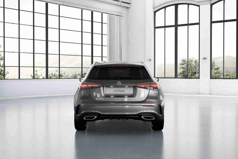 Cinzento Novo 2025 Mercedes A200 Citadino | € 48.790 (Caro) - Imagem 1/4