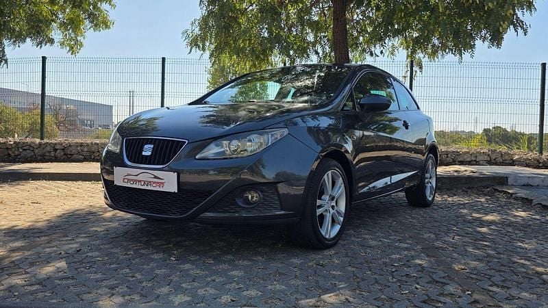 Cinza Usado 2009 Seat Ibiza Sport | € 8.490 (Caro) - Imagem 1/4