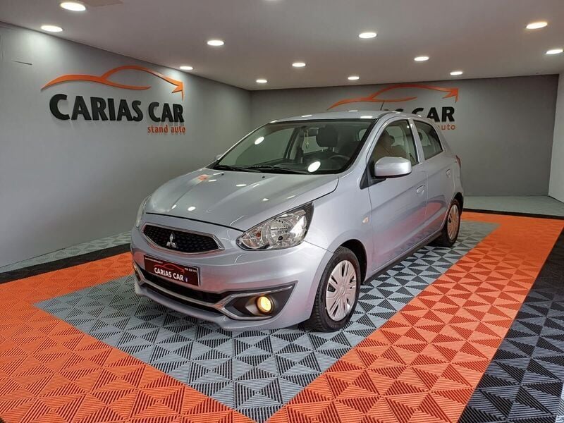 Cinza Usado 2019 Mitsubishi Space Star Active | € 11.990 (Preço elevado) - Imagem 1/4
