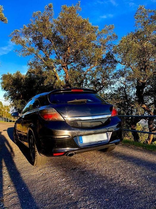 Usado 2008 Opel Astra GTC | € 4.150 (Super Preço) - Imagem 1/4
