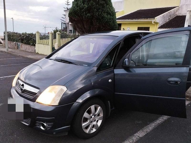 Usado 2006 Opel Meriva Monovolume | € 3.500 - Imagem 1/4