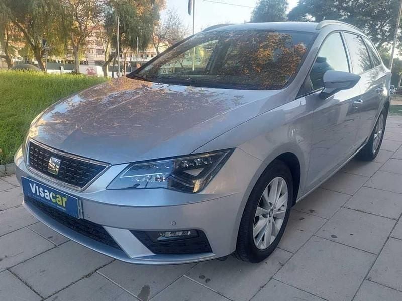 Cinza Usado 2020 Seat Leon ST Carrinha | € 18.450 - Imagem 1/4