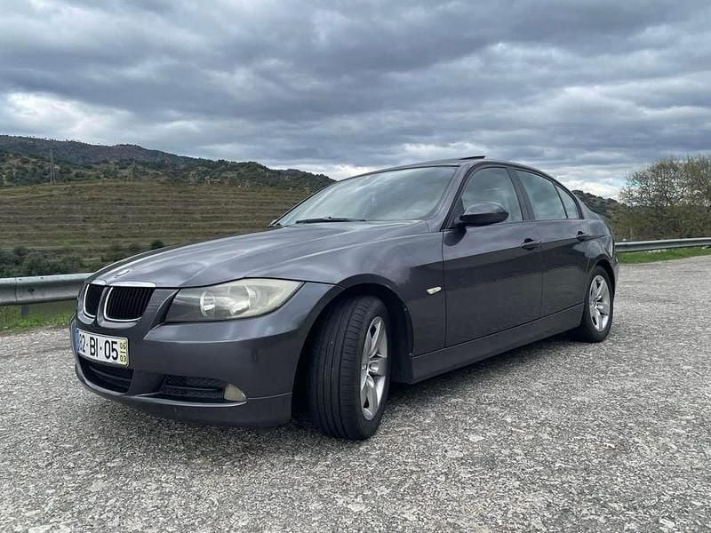 Usado 2006 BMW 320 Sedan | € 6.250 (Super Preço) - Imagem 1/4