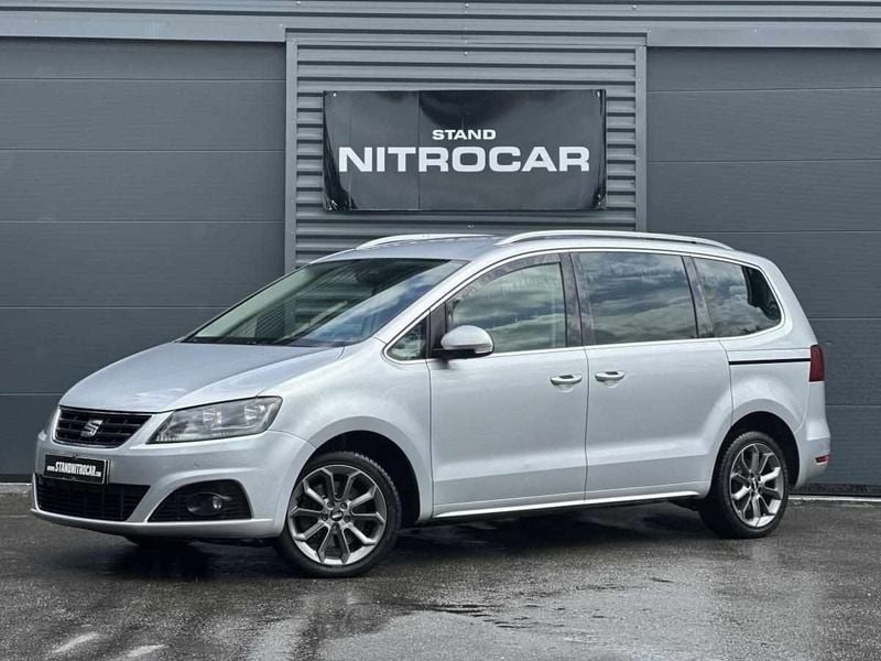 Cinzento Usado 2017 Seat Alhambra Monovolume | € 22.350 (Preço elevado) - Imagem 1/4