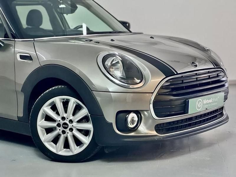 Usado Mini Clubman 116 HP (85 kW) 2020 Outra Carrinha