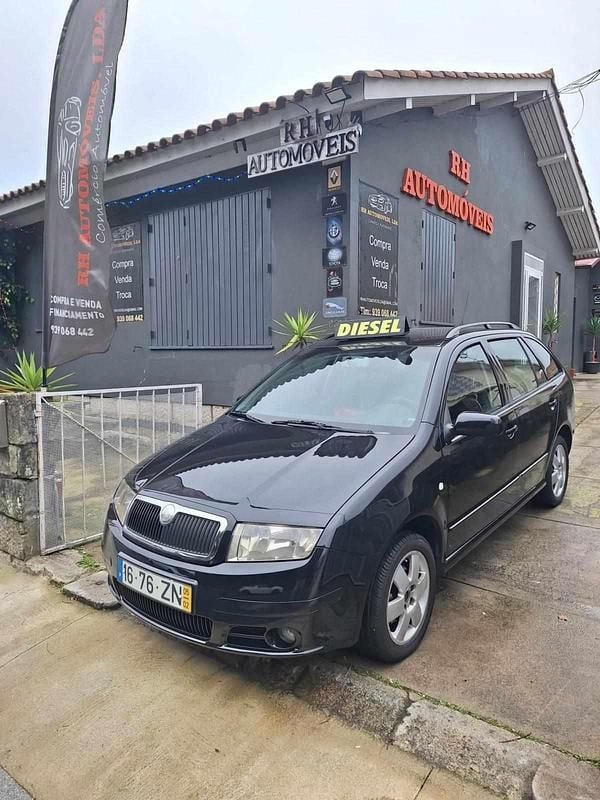 Preto Usado 2005 Skoda Fabia Carrinha | € 3.800 (Preço elevado) - Imagem 1/4